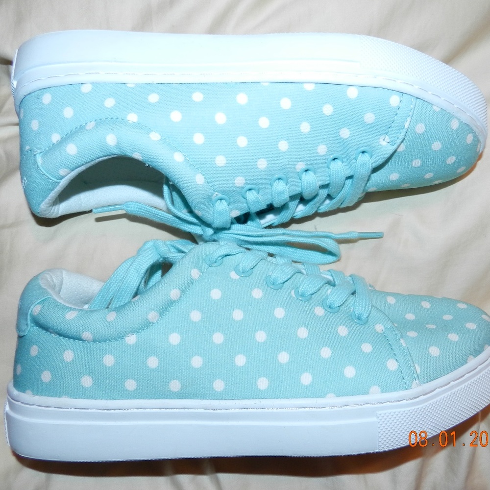 Women's Isaac Mizrahi Live Mint Green Lace Up Shoe - Picture 5 of 5